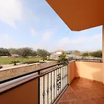 Sipina 2 Apartamento *