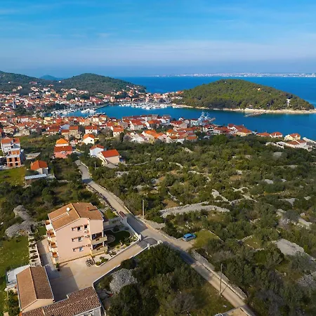 Apartament Sipina 2 *