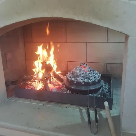 Daire Sipina 2 Kukljica